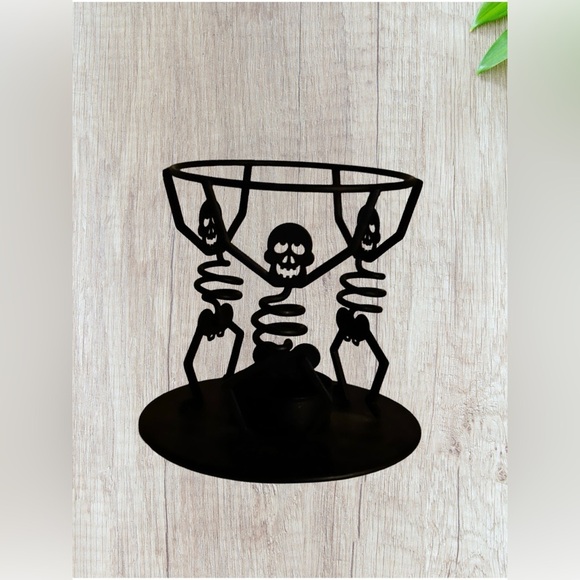 PartyLite Mr. Bones HALLOWEEN Aroma Melts Wax Warmer Retired P8603 Black Metal. - Picture 3 of 16